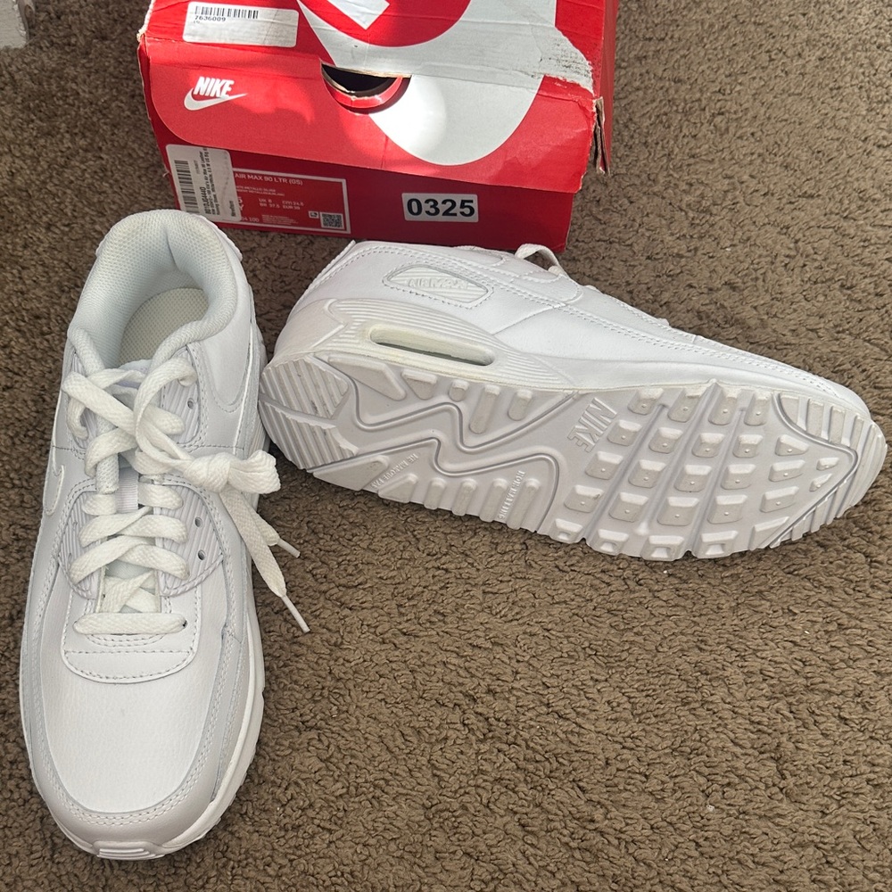 Nike All-White Air Max 90 LTR Sneakers